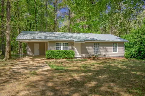 6174 Hugh Rd, Tallahassee, FL 32309