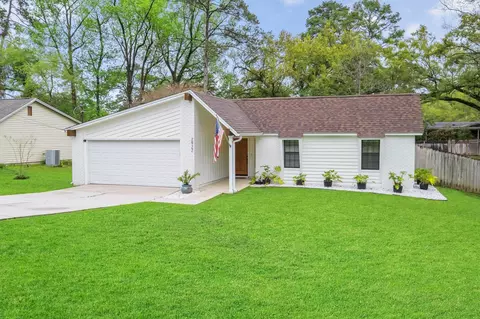 2922 Cross Creek Cir, Tallahassee, FL 32301