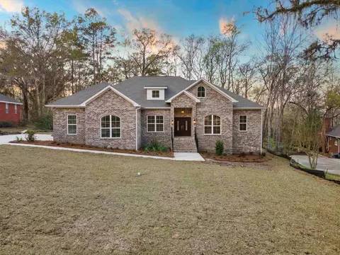 7636 Preservation Rd, Tallahassee, FL 32312