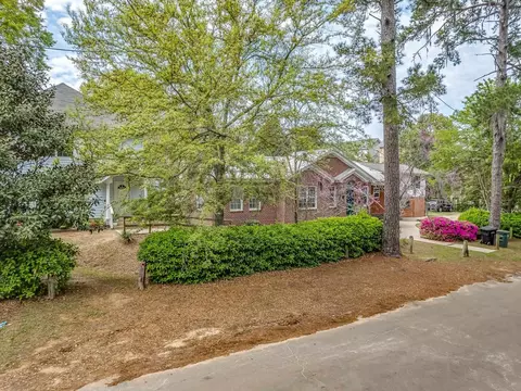 220 Rivoli Rd #3, Tallahassee, FL 32304