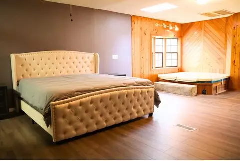 Bedroom - 103 Dogwood Way, Perry, FL 32348 photo 1 of 5