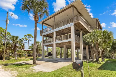 21480 Osprey Cir, Perry, FL 32348 photo 2