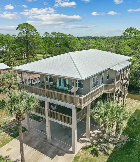 21480 Osprey Cir, Perry, FL 32348