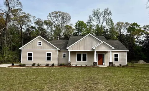 115 Getaway Ln, Crawfordville, FL 32327