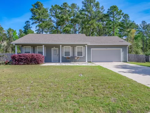 407 Parkside Cir, Crawfordville, FL 32327