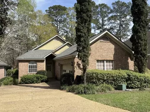9033 Eagles Ridge Dr, Tallahassee, FL 32312