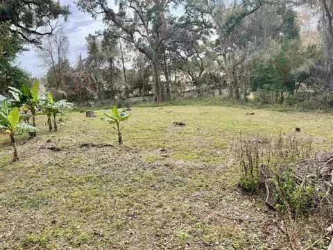 1621 San Damian Rd, Tallahassee, FL 32303