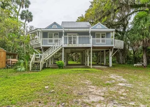 107 Stuart Cove Rd, Crawfordville, FL 32327