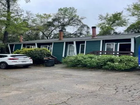 1211 Chee Ln #1213 & 1215, Tallahassee, FL 32304