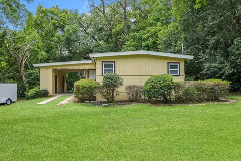 1510 Atkamire Dr, Tallahassee, FL 32304