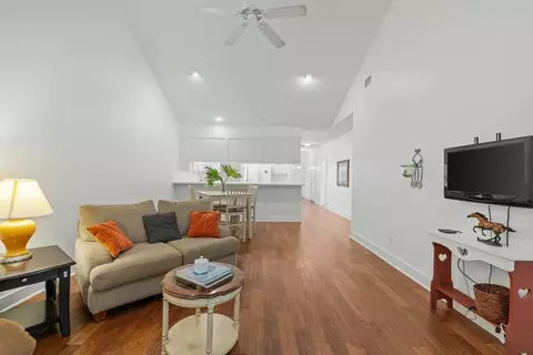 Living - 1616 Miccosukee Loop, Tallahassee, FL 32308 photo 3 of 6