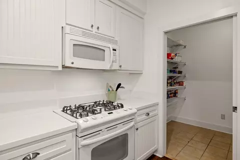 Kitchen - 1616 Miccosukee Loop, Tallahassee, FL 32308 photo 3 of 4
