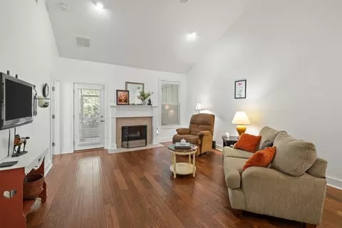 Living - 1616 Miccosukee Loop, Tallahassee, FL 32308 photo 4 of 6
