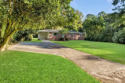 1714 Sharon, Tallahassee, FL 32303