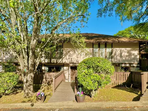 417 Westwood Dr, Tallahassee, FL 32304