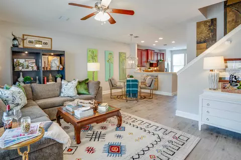 4146 Four Oaks Blvd, Tallahassee, FL 32311