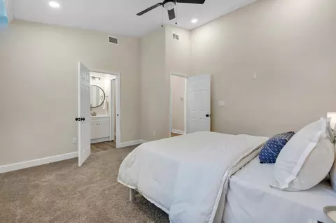 Bedroom - 518 Thomas St, Quincy, FL 32351 photo 2 of 4