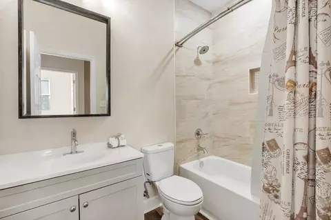 Bath - 518 Thomas St, Quincy, FL 32351 photo 6 of 6