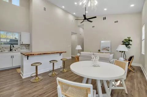 Dining - 518 Thomas St, Quincy, FL 32351 photo 3 of 3