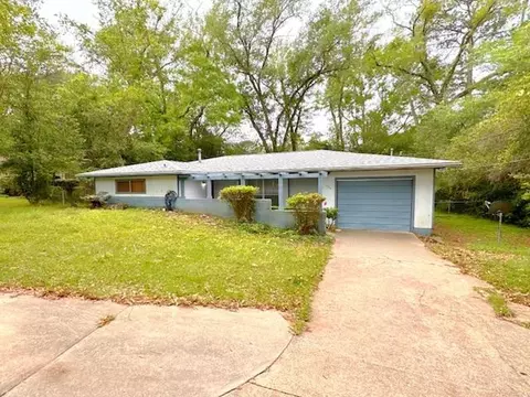 2534 Old Bainbridge Rd, Tallahassee, FL 32303