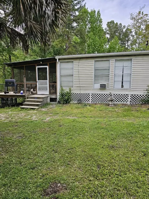 12 Marshall Cook Rd, Sopchoppy, FL 32358