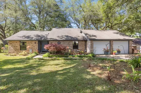 4130 Heniard Dr, Tallahassee, FL 32303