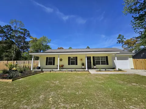 10 Sioux Trl, Crawfordville, FL 32327