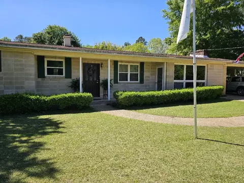 819 Abbiegail Dr, Tallahassee, FL 32303