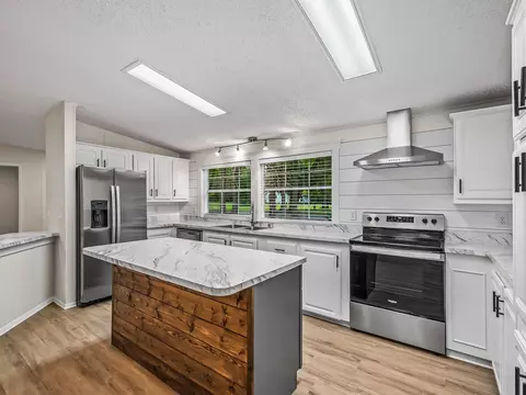 2006 Larchmont Ln, Tallahassee, FL 32305