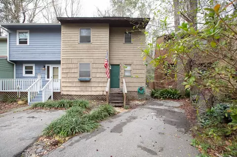 1746 N Beechwood Cir, Tallahassee, FL 32301