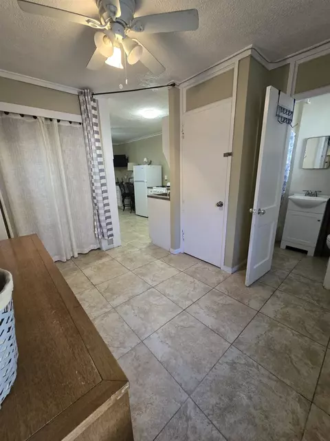 Other - 50 Pine St # -2, Lanark Village, FL 32323 photo 6 of 11