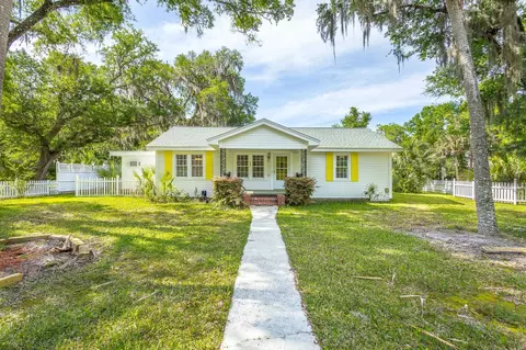 Exterior - 85 Shell Island Rd, Saint Marks, FL 32355 photo 2 of 11