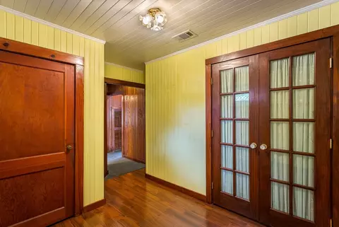 Entry Way - 85 Shell Island Rd, Saint Marks, FL 32355 photo 2 of 3
