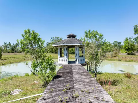 Exterior - 444 SE Bisbee Loop, Lee, FL 32059 photo 12 of 13