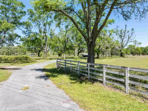 View/Area - 444 SE Bisbee Loop, Lee, FL 32059 photo 1 of 3