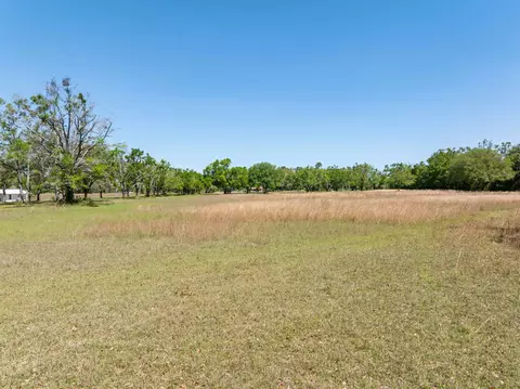 Exterior - 444 SE Bisbee Loop, Lee, FL 32059 photo 3 of 13