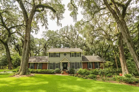 2027 Wildridge Dr, Tallahassee, FL 32303