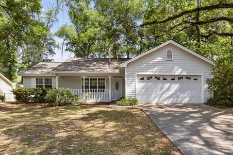 3153 S Fulmer Cir, Tallahassee, FL 32303