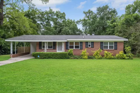 1111 Mountbatten Rd, Tallahassee, FL 32301