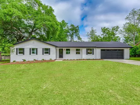 3012 Corrib Dr, Tallahassee, FL 32309