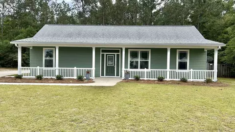 12 Canvas Back Ct, Crawfordville, FL 32327