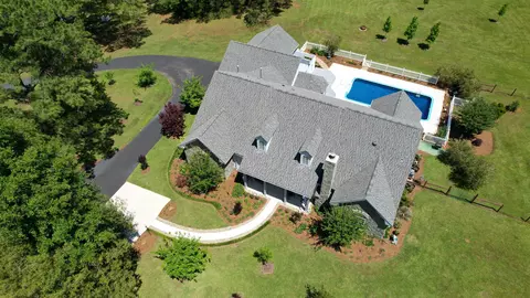 9730 Faraway Farm Rd, Tallahassee, FL 32317