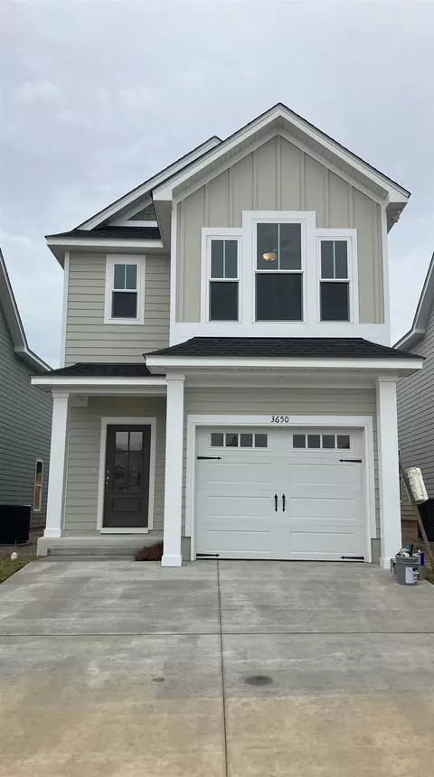 3703 Meadow Vista Ln, Tallahassee, FL 32308