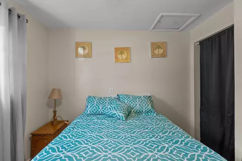 Bedroom - 207 SE Ninth St, Steinhatchee, FL 32359 photo 3 of 6