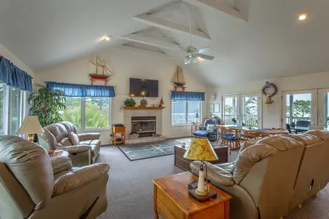 372 Bald Point Rd, Alligator Point, FL 32346 photo 23