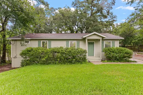 1105 Carraway St, Tallahassee, FL 32308