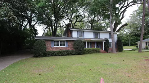 2525 Harriman Cir, Tallahassee, FL 32308