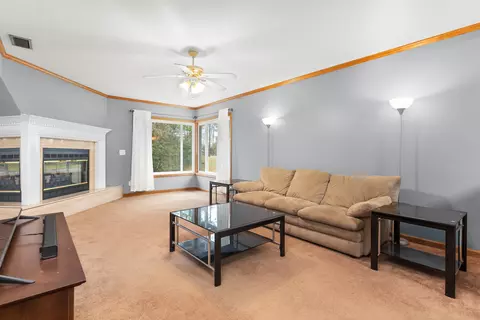 Living - 610 Plantation Rd, Perry, FL 32348 photo 2 of 2