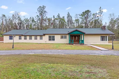 610 Plantation Rd, Perry, FL 32348