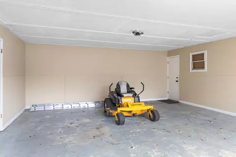 Exterior - 610 Plantation Rd, Perry, FL 32348 photo 13 of 13